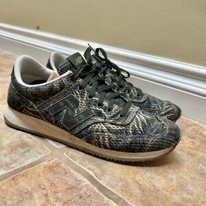 New Balance 620 Sneakers